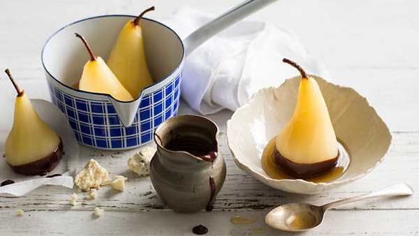 Poached pears with chocolate and blue cheese