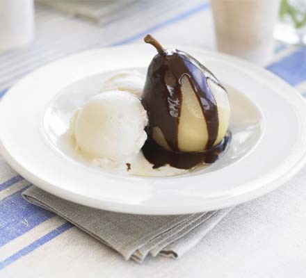 Poached pears with chocolate sauce