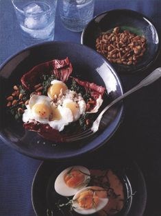 Poached quails’ eggs with spinach and pine kernels