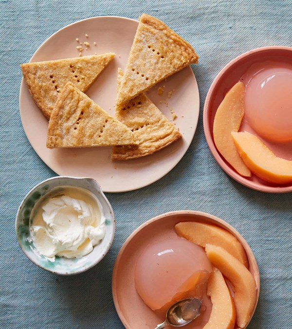 Poached quince, jelly and shortbread