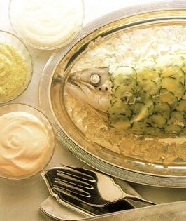 Poached salmon in aspic