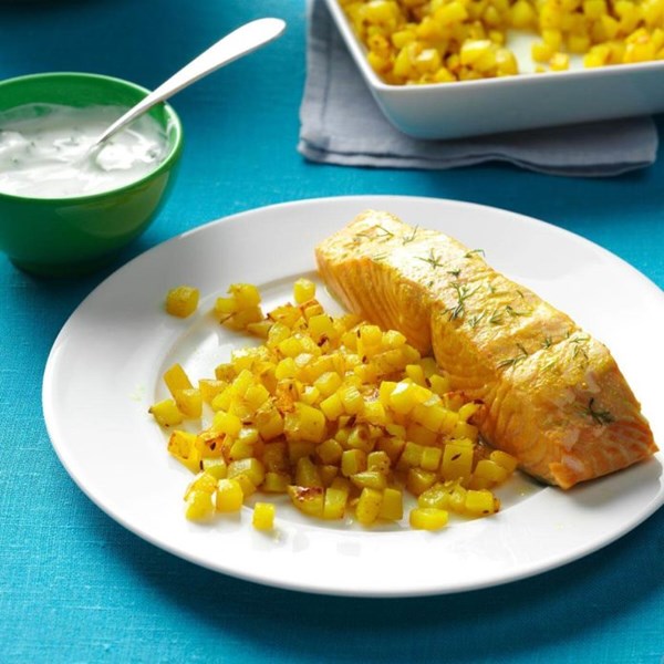 Poached salmon with dill & turmeric