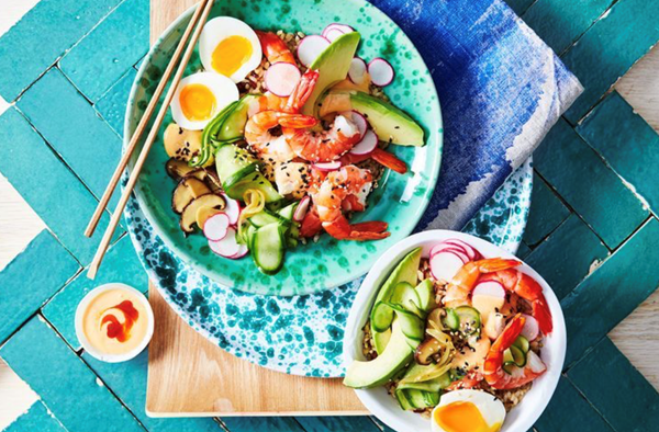 Poke bowl with prawns and cucumber and shiitake relish