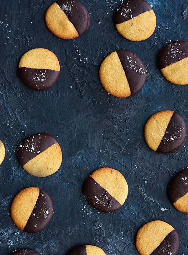 Polenta biscuits (Paste di meliga)