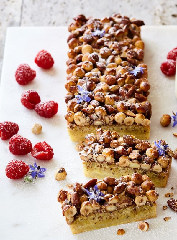 Polenta cake with caramelised nut topping