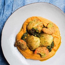 Polenta-crumbed scallops, sweet potato mash