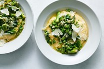 Polenta with asparagus, peas and mint