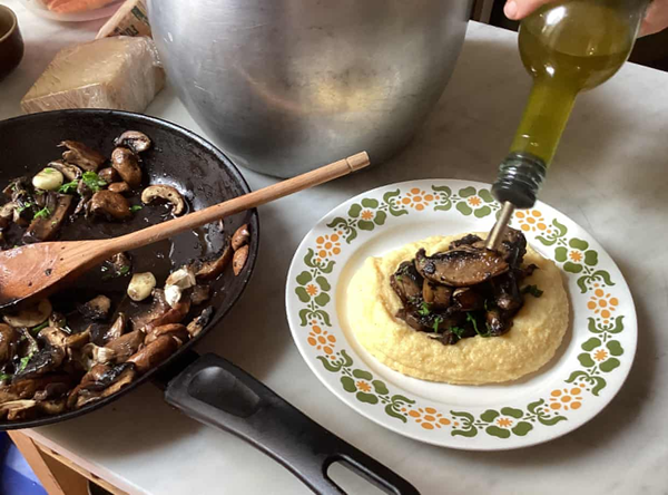 Polenta with cheese and buttery mushrooms