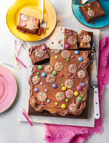 Polka dot chocolate party cake