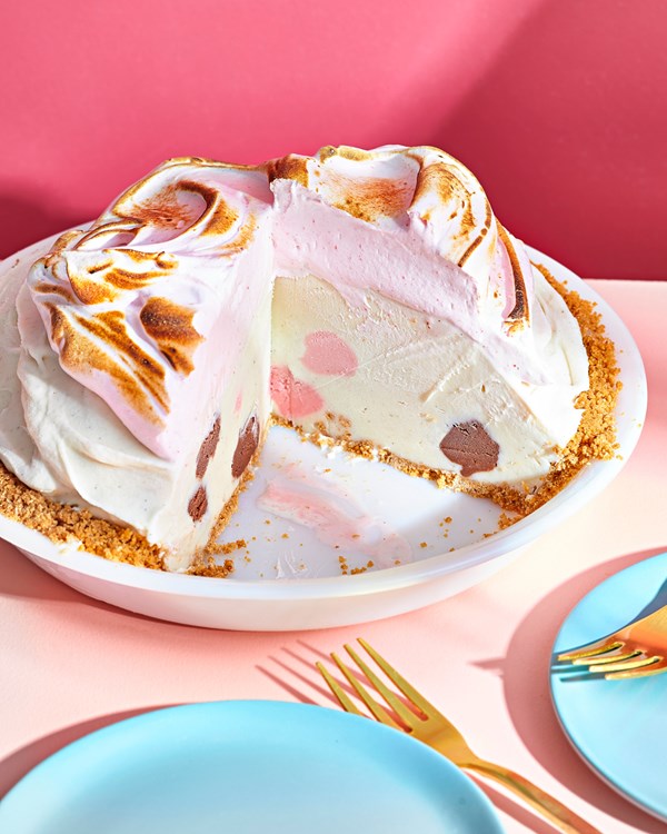 Polka-dot Neapolitan pie