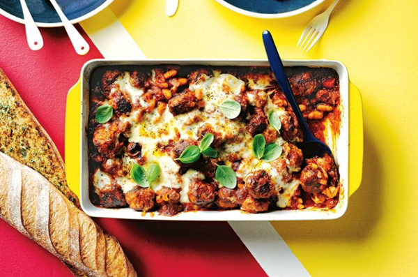 Polpette with cannellini beans