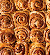 Pom cinnamon rolls