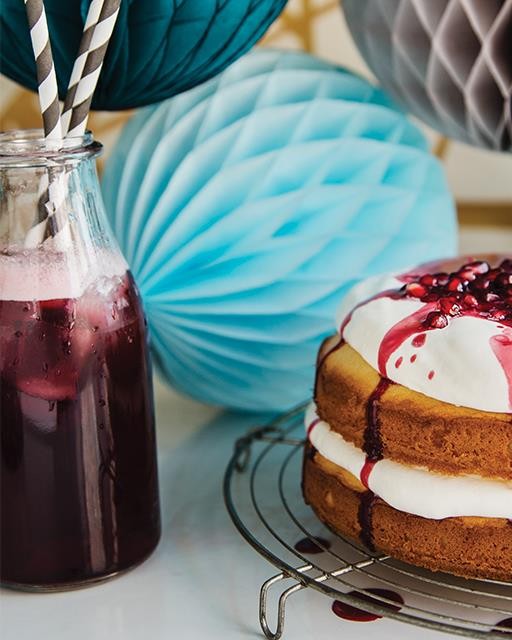 Pomegranate & hibiscus happy days