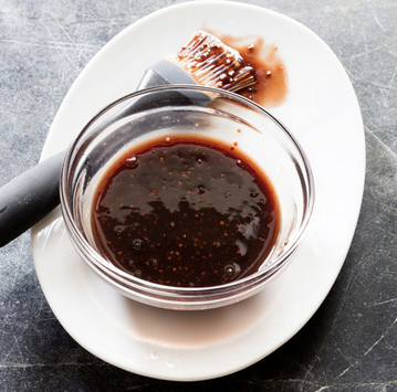 Pomegranate-balsamic glaze