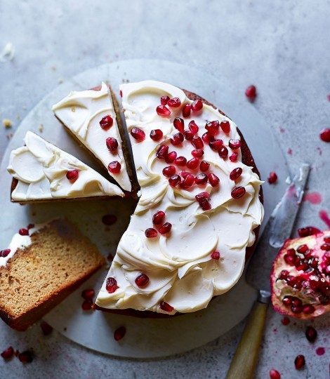 Pomegranate cake