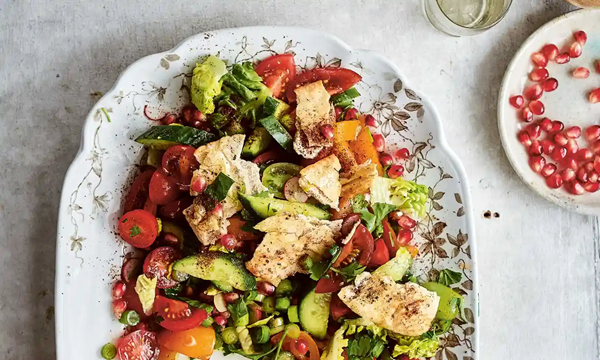 Pomegranate fattoush