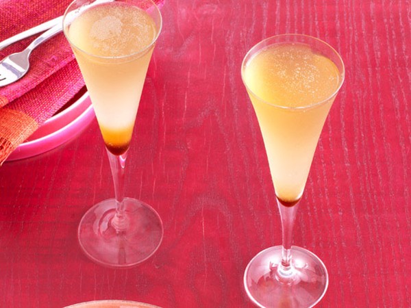 Pomegranate-ginger sparklers