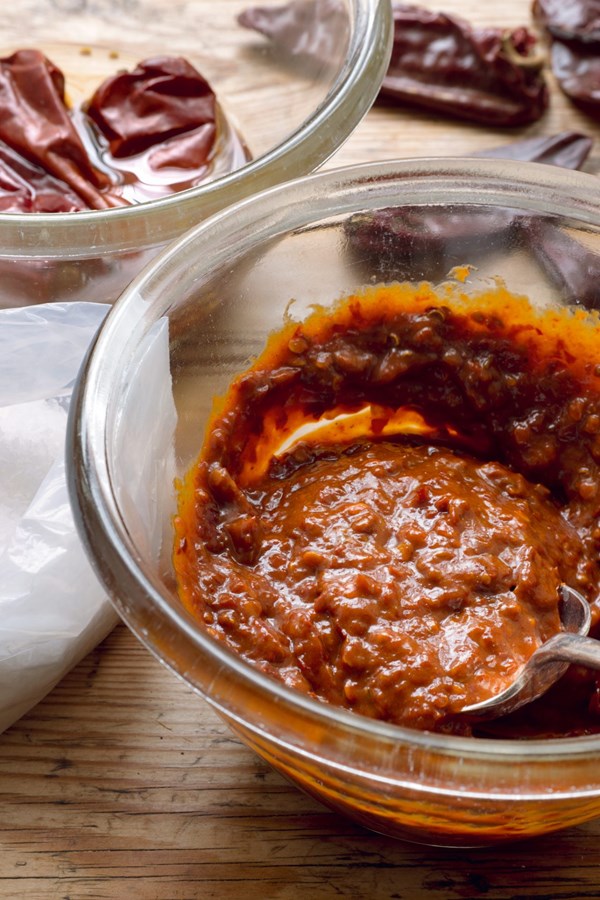 Pomegranate hot sauce