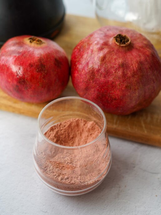 Pomegranate peel powder