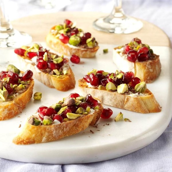 Pomegranate pistachio crostini 