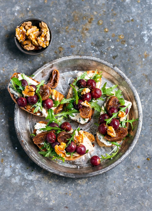 Pomegranate-roasted grape and blue cheese bruschetta with salted caramel walnuts