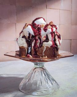 Pooja's perfect Malai ice cream sundae