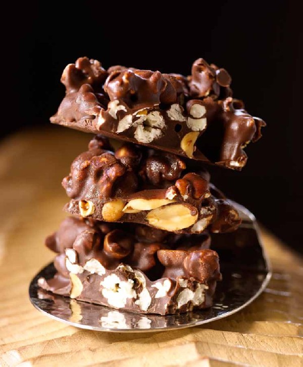 Popcorn and peanut bark