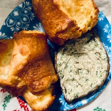 Popovers with smoked anchovy butter