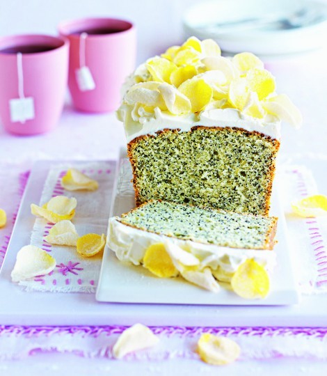 Poppy seed and lemon cake with cream cheese frosting