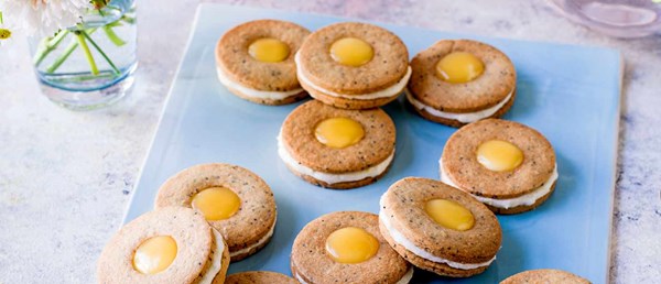 Poppy seed and lemon curd sandwich biscuits