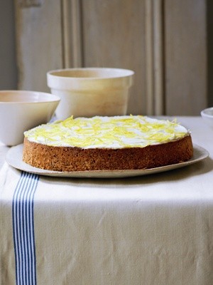 Poppy seed cake with a lemon topping