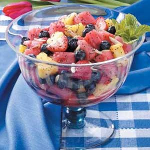 Poppy seed fruit salad