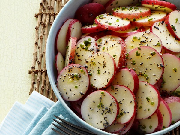 Poppy-seed potato salad