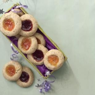 Poppy seed thumbprints