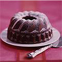 Poppy seed yoghurt tea cake