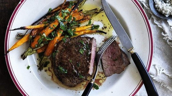 Porcini crusted beef fillet