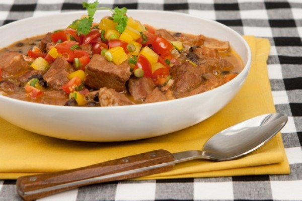 Pork & black bean chili