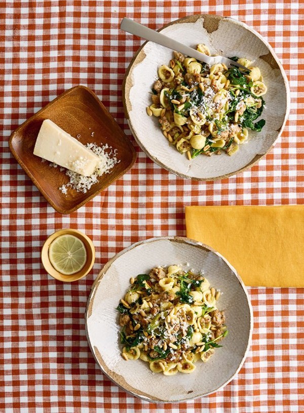 Pork & cress sausage pasta with fennel & lemon