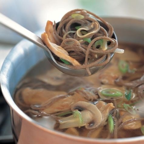 Pork & soba noodle soup