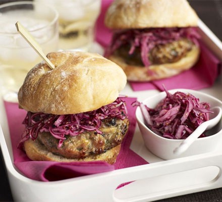 Pork and apple burgers with pickled red cabbage