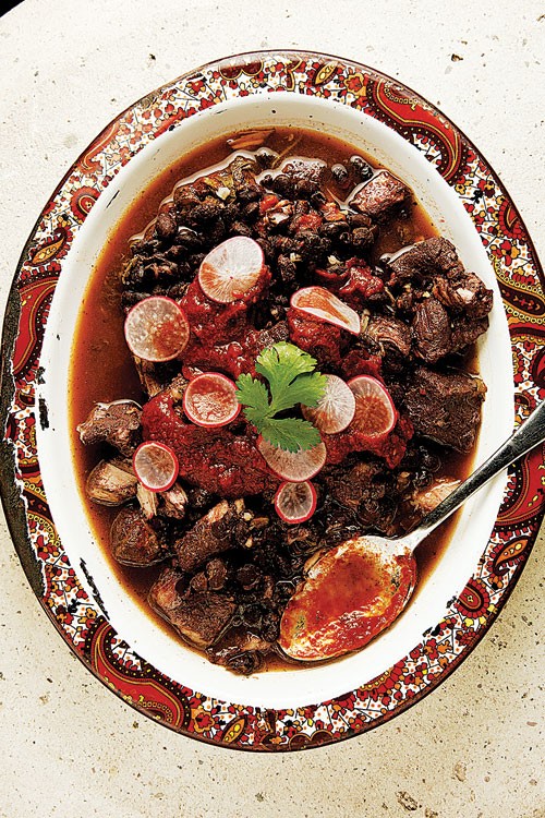 Pork and black bean stew (Frijol con puerco)