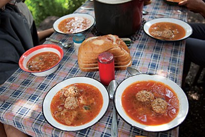 Pork-and-rice meatball soup (Ciorbă de perisoare)