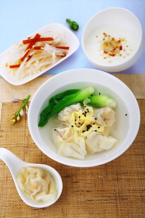 Pork and shrimp wonton