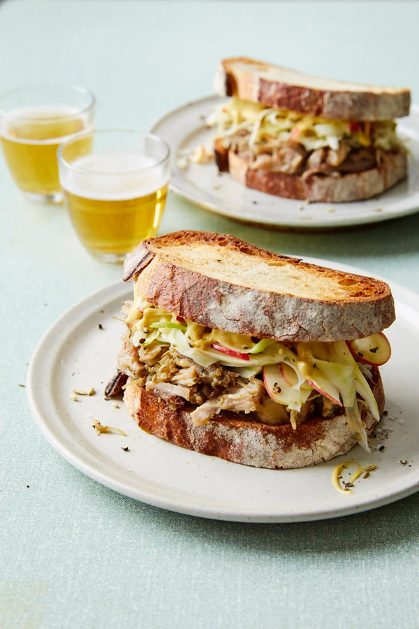 Pork belly sandwiches with apple and fennel