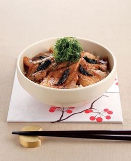 Pork belly with shiso butter soy sauce (Buta no shiso butter don)