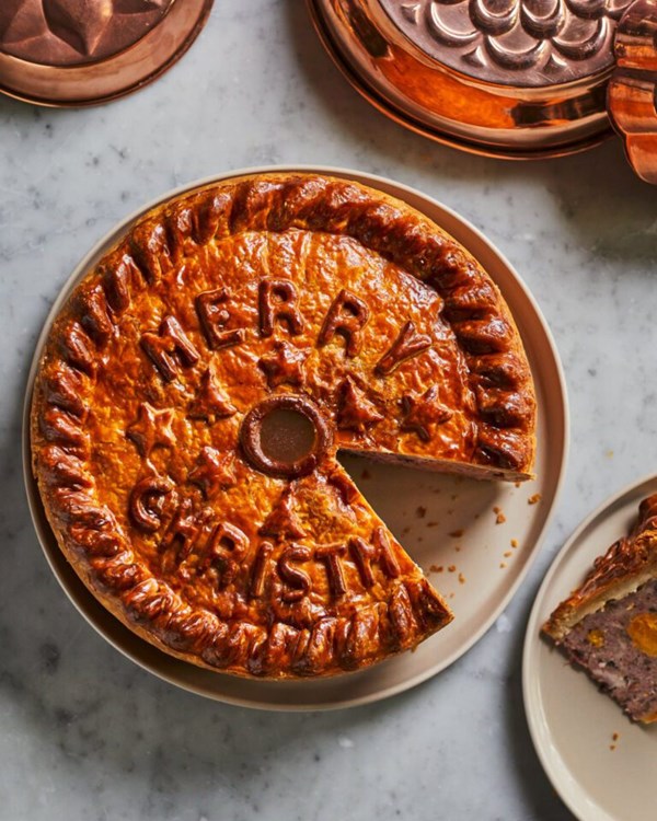 Pork, black pudding and apricot pie