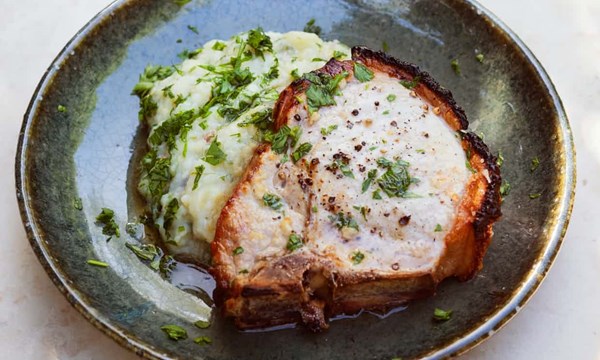Pork chop, gooseberry and parsley mash