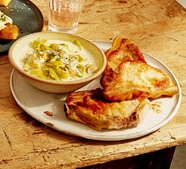 Pork chop with creamy leeks