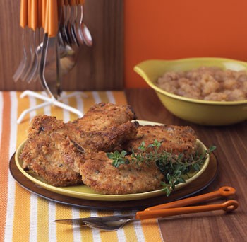 Pork chops and applesauce