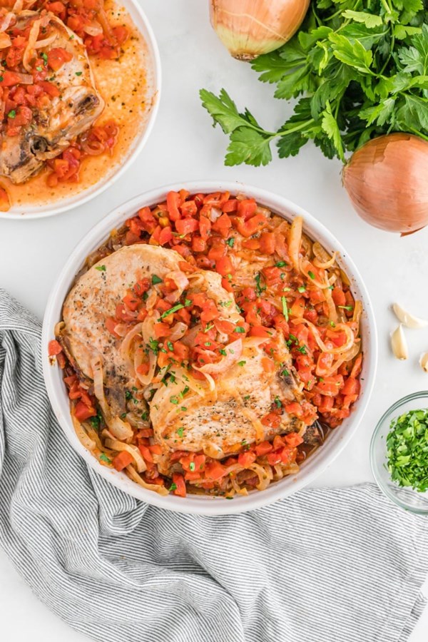 Pork chops pizzaiola